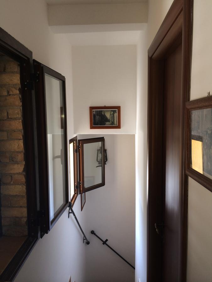 La Bastia Bed & Breakfast ชิลลา ภายนอก รูปภาพ