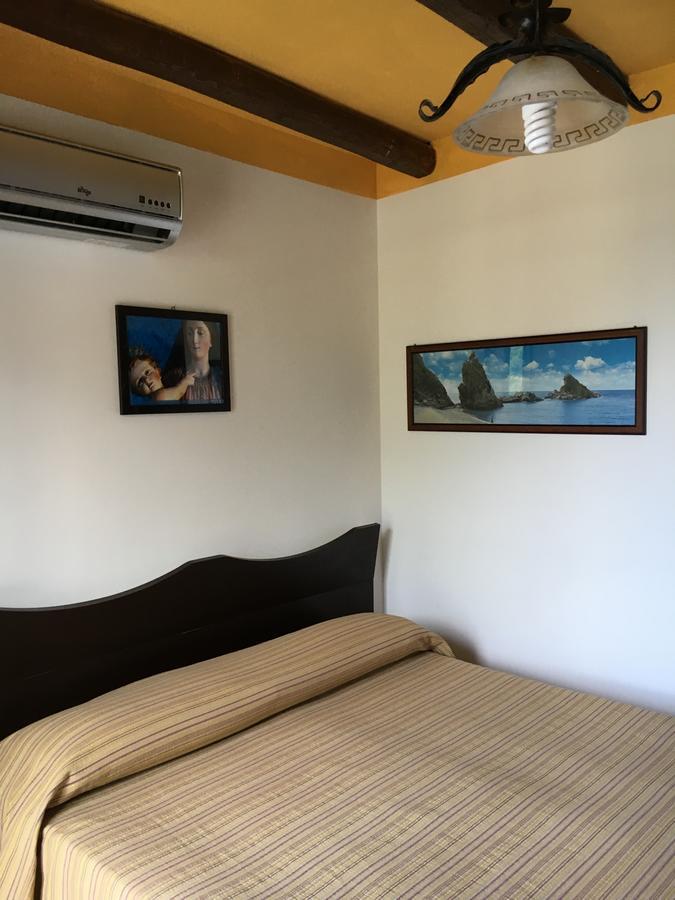 La Bastia Bed & Breakfast ชิลลา ภายนอก รูปภาพ
